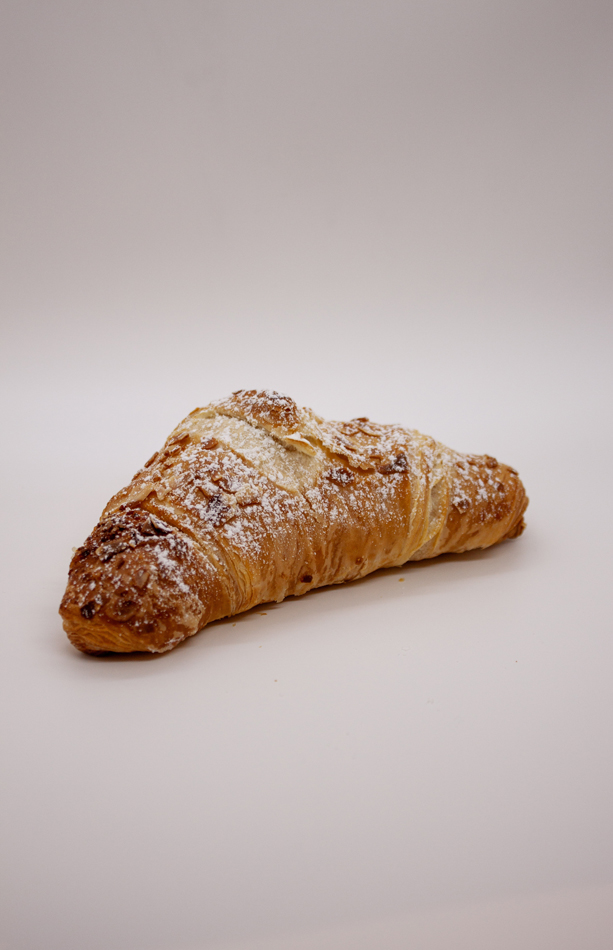 BOX OF 6 ALMOND CROISSANTS at STRATO