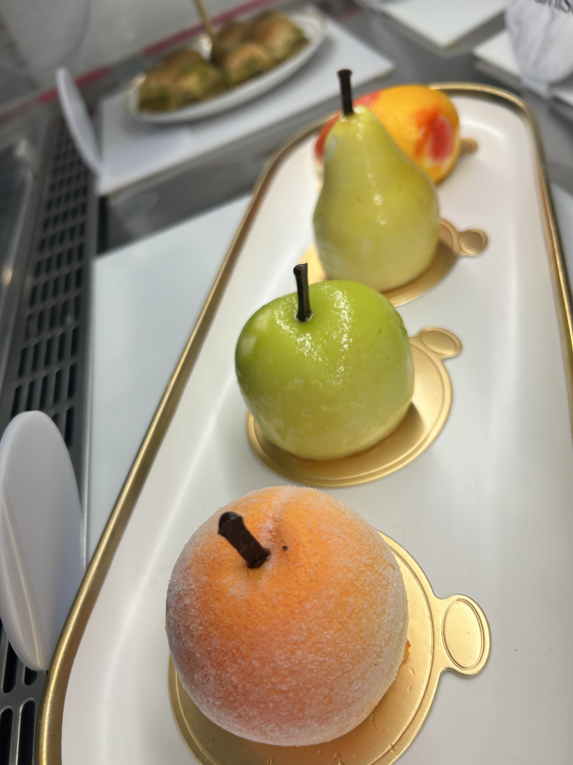 GREEN APPLE CAKE MOUSSE at STRATO